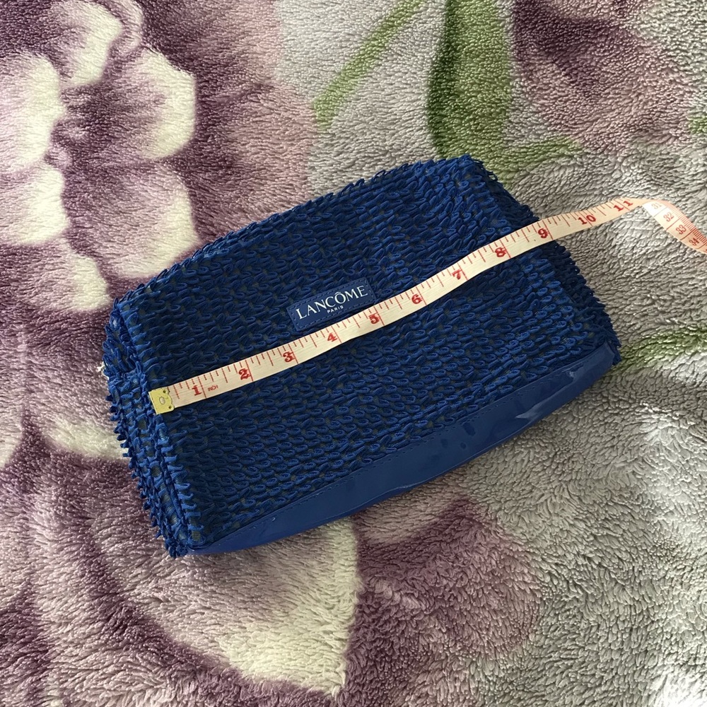 Lancôme Paris Blue Cosmetic Bag - Picture 5 of 7